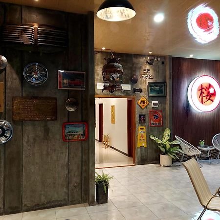 Urbanview Hotel Sakura Kampung Inggris Pare By Reddoorz Eksteriør billede