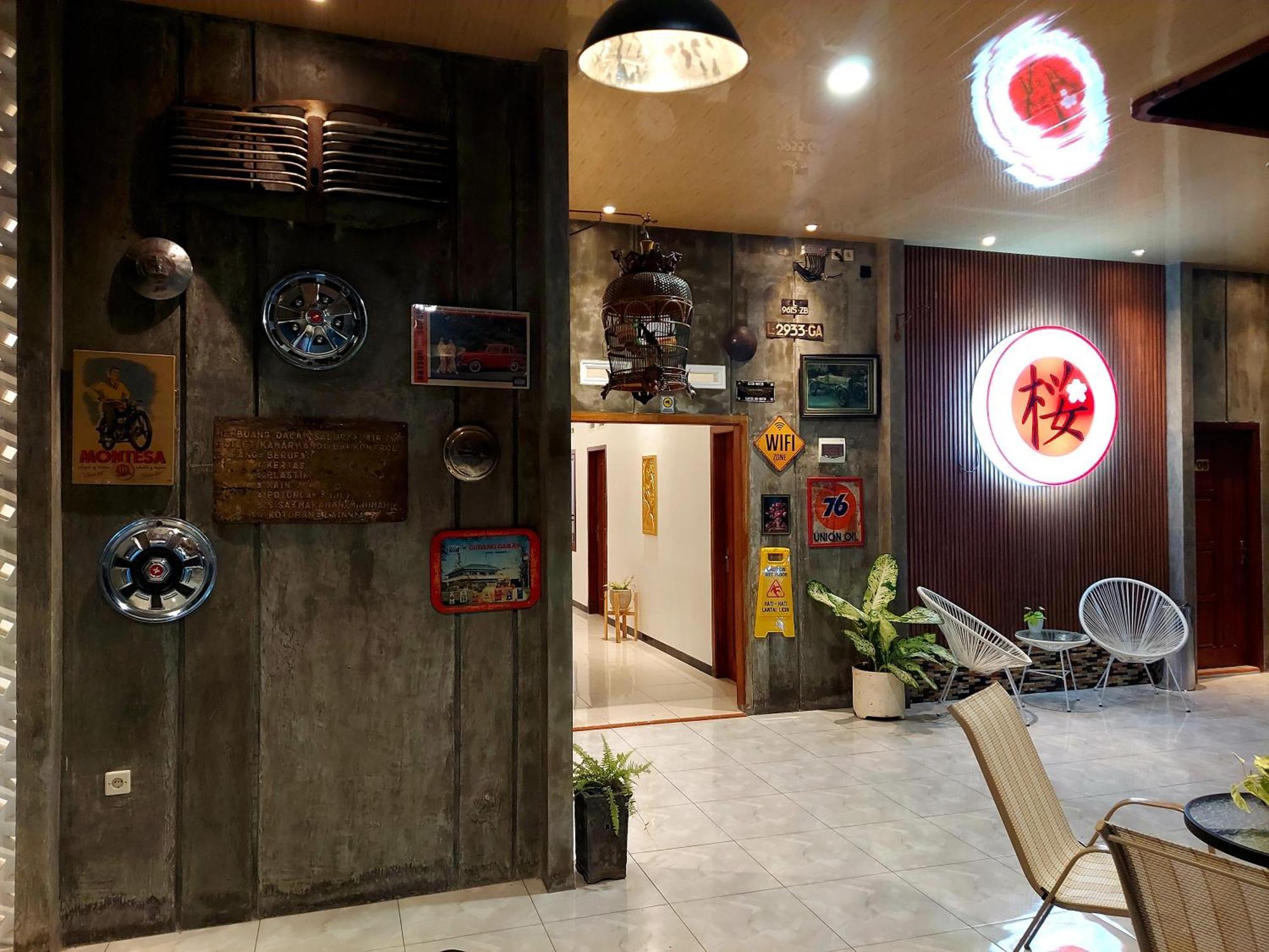 Urbanview Hotel Sakura Kampung Inggris Pare By Reddoorz Eksteriør billede